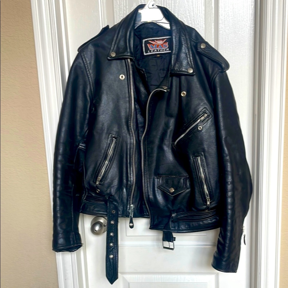 MAS leather jacket states XL but better fits large